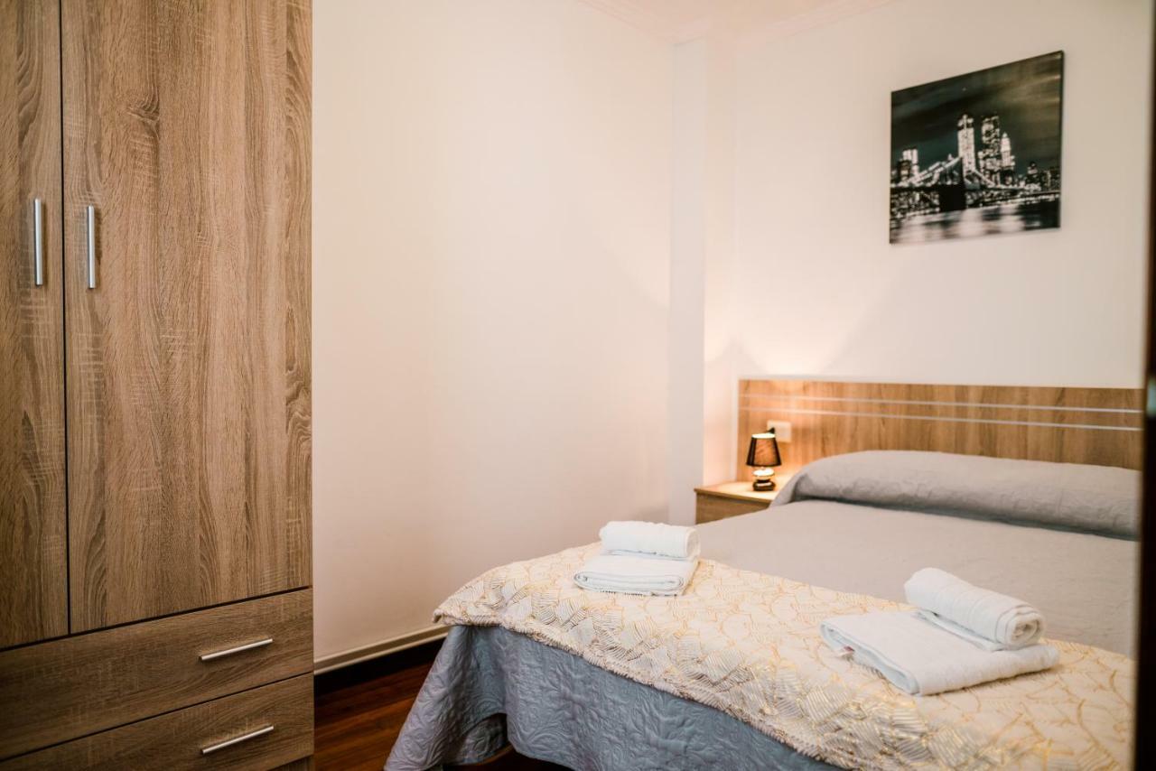 Apartamentos Enteros O Lagar Мелиде Экстерьер фото