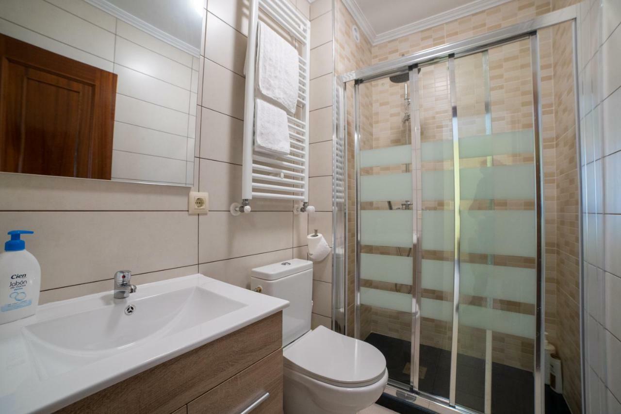Apartamentos Enteros O Lagar Мелиде Экстерьер фото