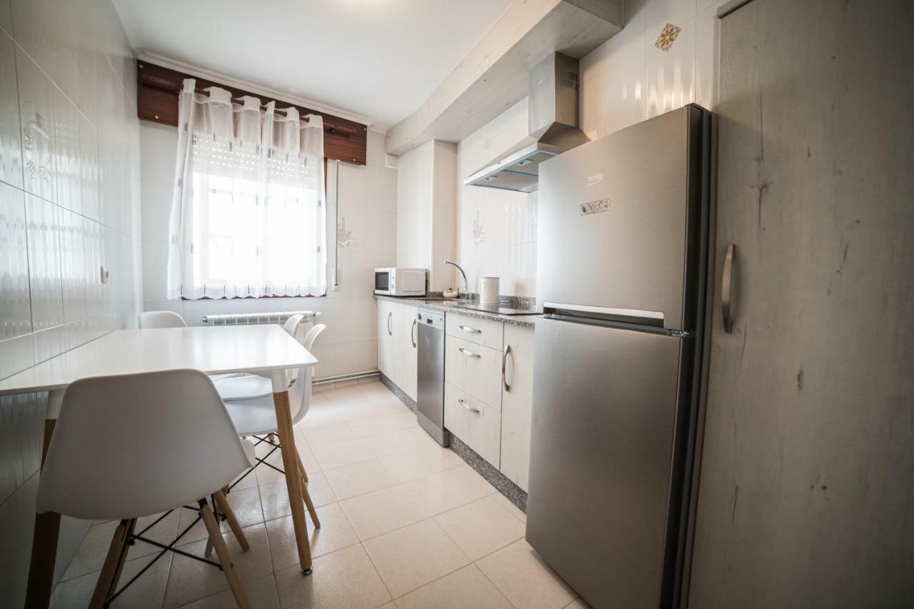 Apartamentos Enteros O Lagar Мелиде Экстерьер фото