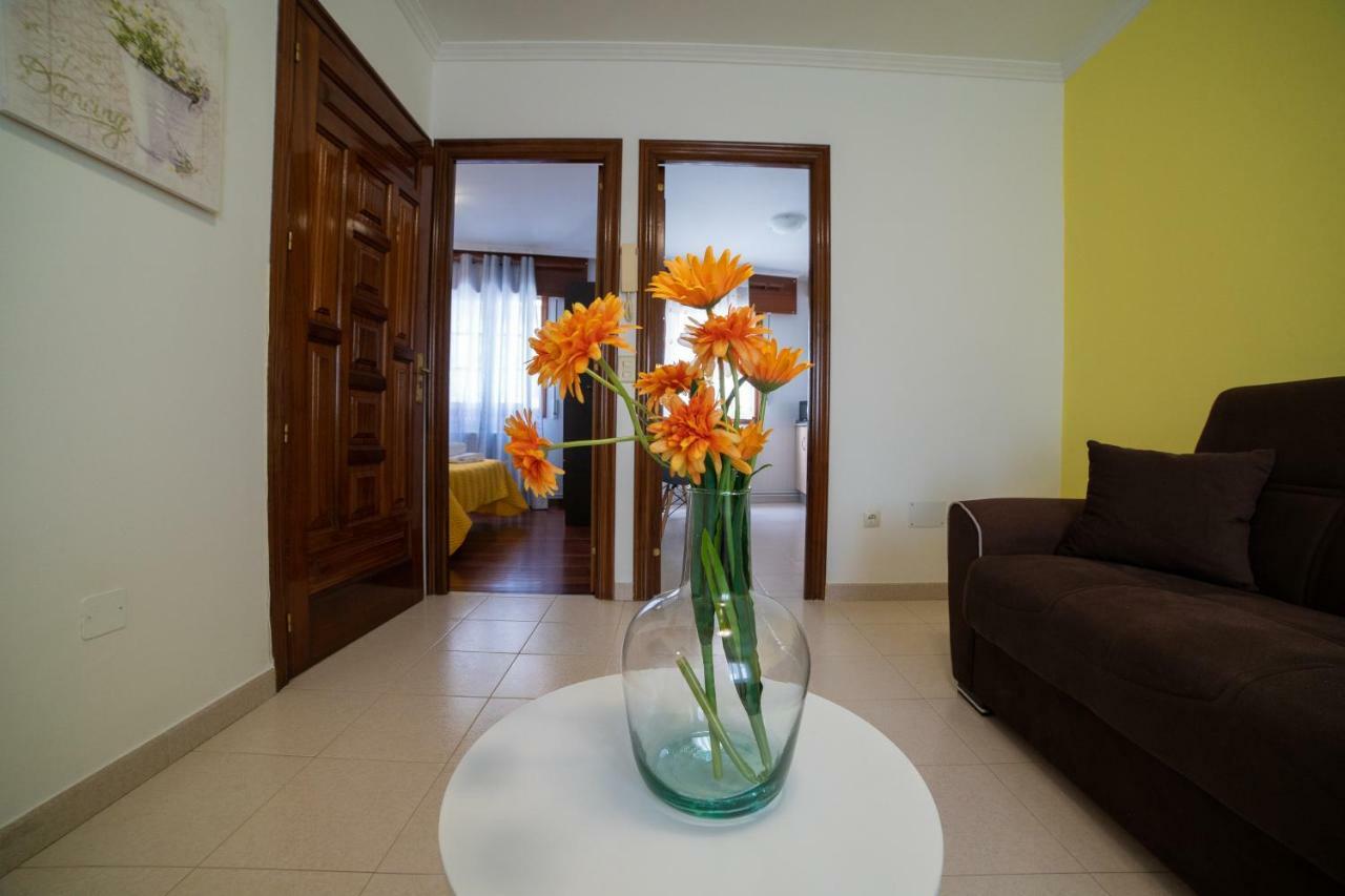 Apartamentos Enteros O Lagar Мелиде Экстерьер фото